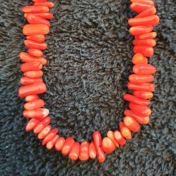 Bold Vintage Indian Genuine Red Coral & 925 Sterling Silver Pendant Necklace - Picture 15 of 16